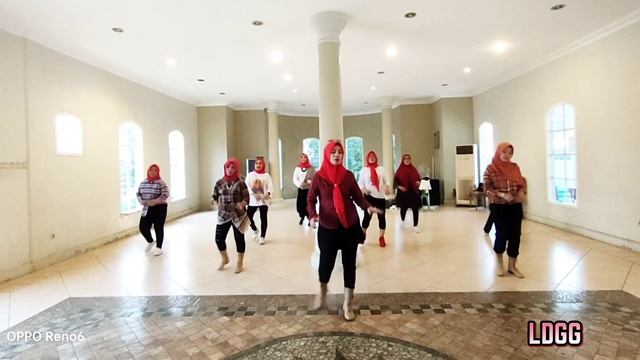 Broken Angel - Line Dance || Risna Bule (INA) || July 2022 смотреть онлайн