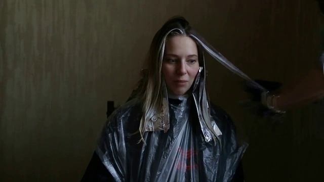 Окрашивание Ombre. Коррекция отросшего омбре смотреть онлайн