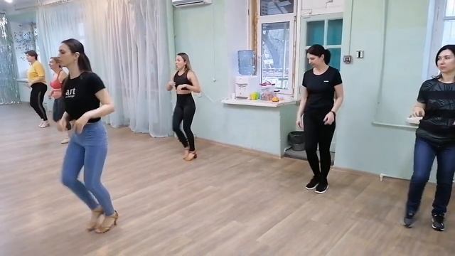 Мои любимые бачата-круги и заминка в бачате ? смотреть онлайн