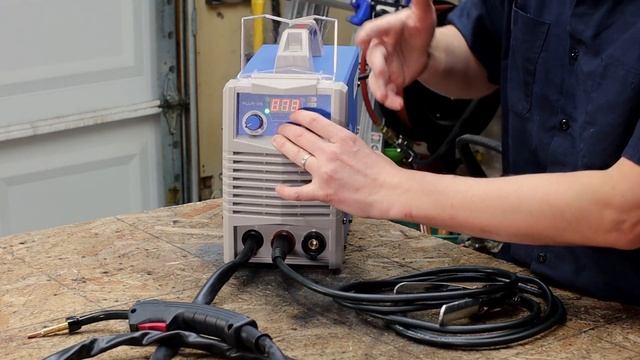 YESWELDER 135 Flux Core Welder Review *Cheapest Multi Process Welder
