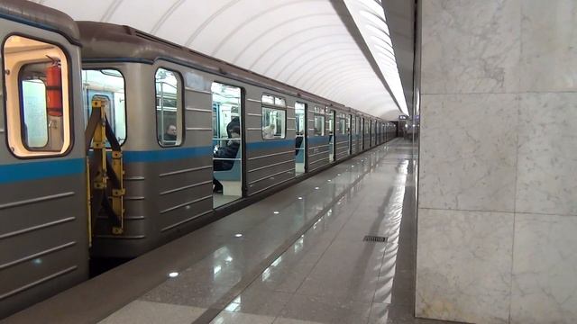 Станция м.Достоевская модернизирующий Номерной 6-ка смотреть онлайн