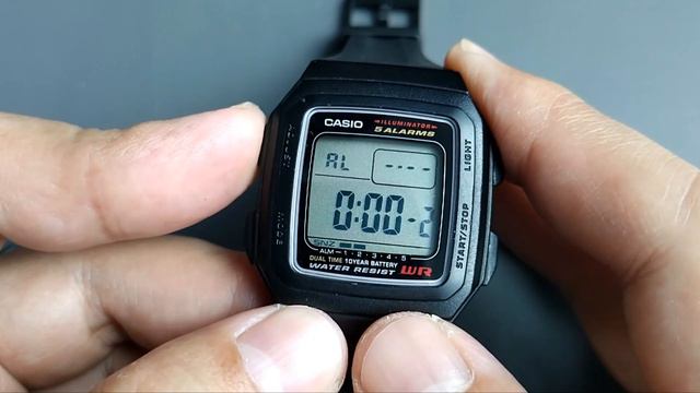 How to set alarms on Casio F201W / F-201WA ( Adjust Alarm Snooze Hourly Signal Chime ) смотреть онлайн