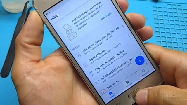 Como tirar print da tela Samsung J2 prime смотреть онлайн