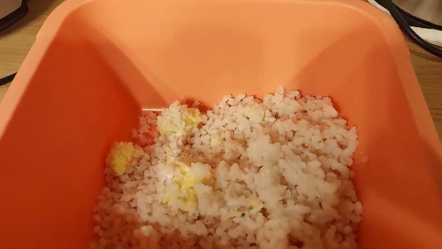 Домашний влог . Девчёнки разболелись . Целый день готовлю , новый рецепт котлет из трески . смотреть онлайн