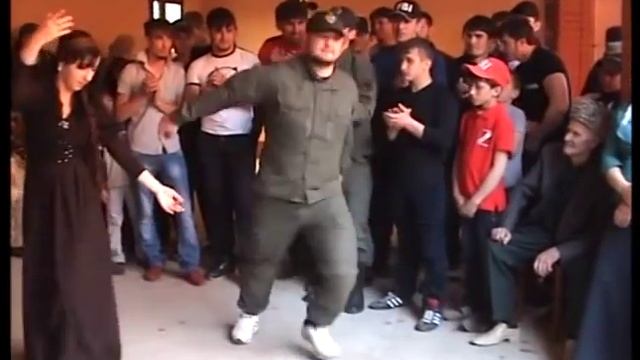 Зажигательные лезгинки на чеченской свадьбе смотреть онлайн