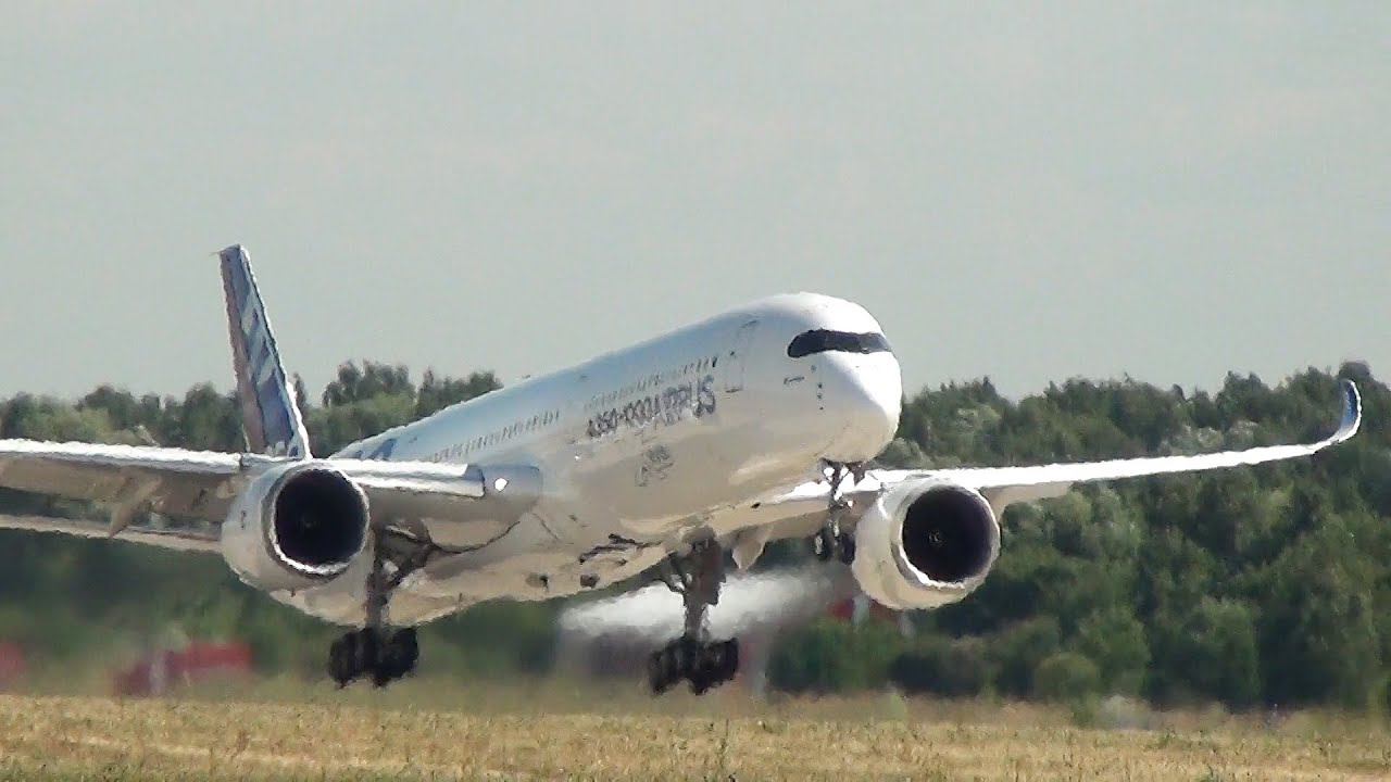 Airbus A-350-1000 