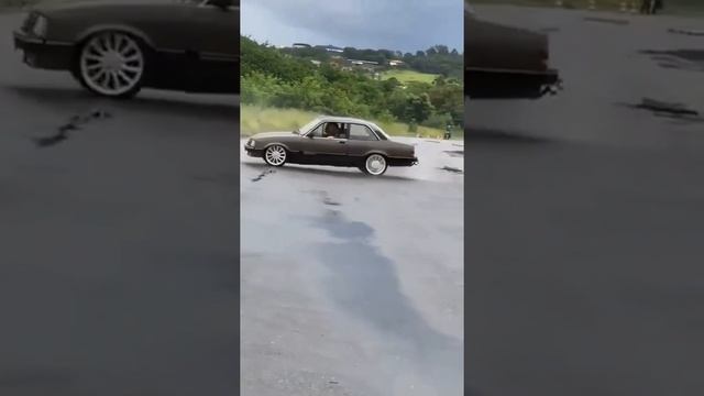 ?Chevette TOP Aro 17 no Drift - Stories Automotivos 07 смотреть онлайн