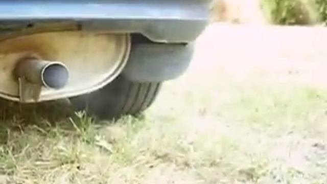 White smoke from tailpipe смотреть онлайн