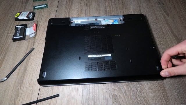 Dell Latitude E6540 RAM upgrade 8GB to 16GB смотреть онлайн