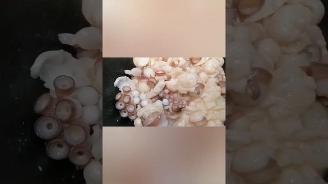 #Shorts Осьминог жареный. Очень вкусно! смотреть онлайн