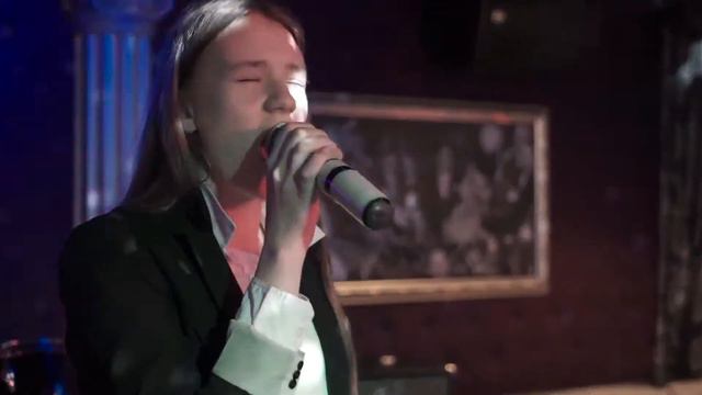 Софья Шестопалова - "Один раз в год сады цветут" смотреть онлайн