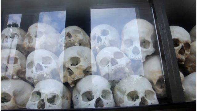 ÖLÜM TARLALARI I KAMBOÇYA / Çocuk İnfaz Ağacı ! ? смотреть онлайн