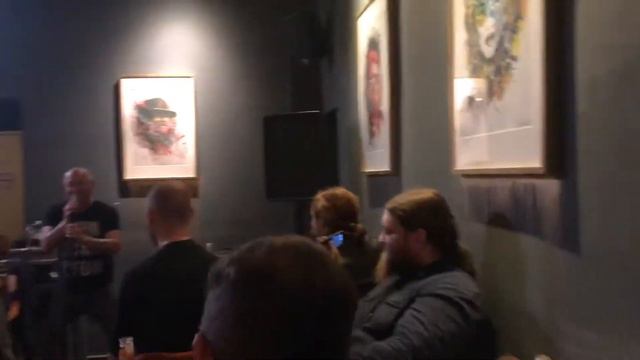 John Lydon Magyarország смотреть онлайн