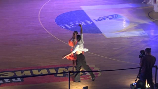 Nino Langella & Anna Melnikova. Самба. смотреть онлайн
