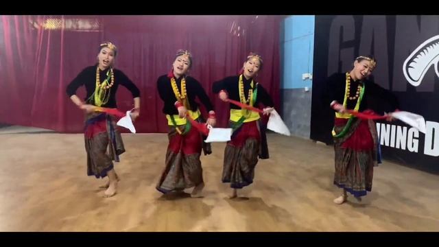 Nepali Jhyaure Dance II ''Bheri ma"' II Simu Alisha Choreography смотреть онлайн