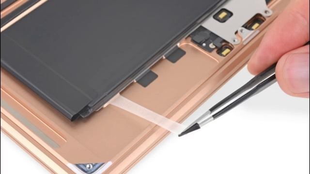 【MacBook Air 2018】分解レポート смотреть онлайн