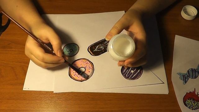 DIY:КАК СДЕЛАТЬ НАКЛЕЙКУ СВОИМИ РУКАМИ БЕЗ ПРИНТЕРА смотреть онлайн