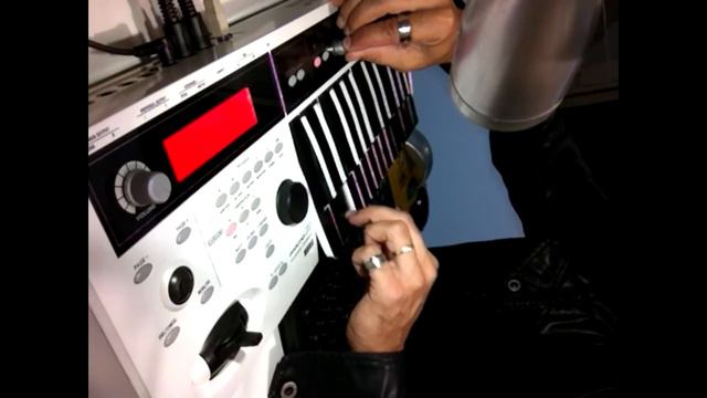 KORG MICRO-X DEMO SOUNDS! смотреть онлайн