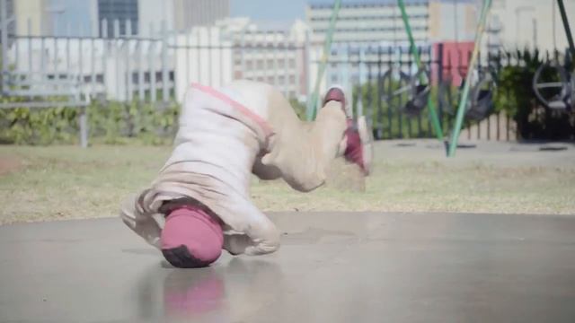 Persil Capsules - Powerful stain removal in every spin смотреть онлайн