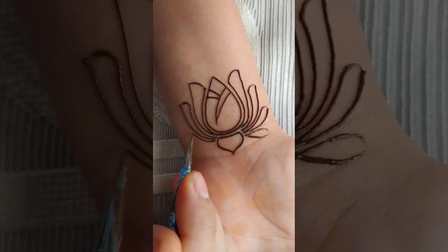 new Lotus mehndi design 2023 #yt short #short смотреть онлайн