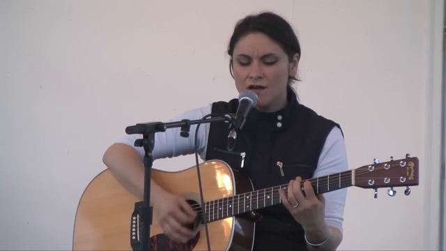 Lenka Dusilova @ Tanana Valley State Fair 2012 смотреть онлайн