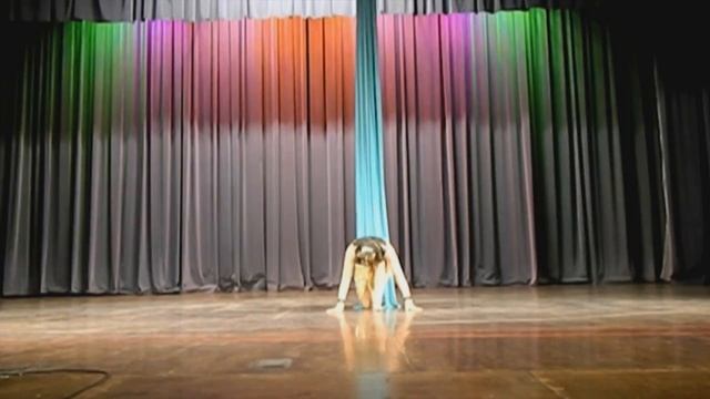 Арт студия невесомость, http://gimnastika-novosibirsk.ru/video Полотно, 8-913-200-88-69 смотреть онлайн