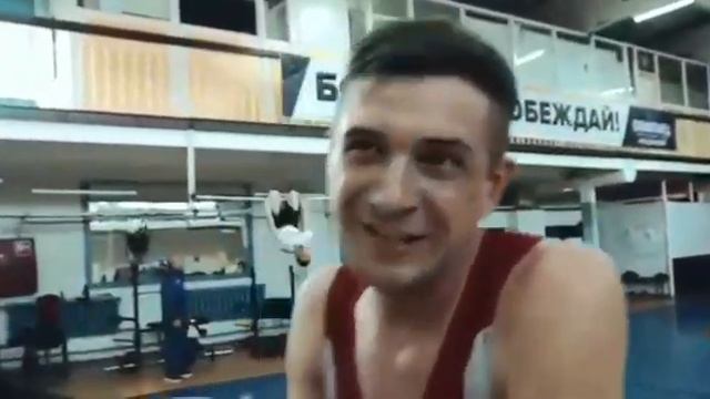 Шашлыкерс в Титане смотреть онлайн