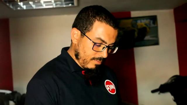 Pièces de rechange originales disponibles смотреть онлайн