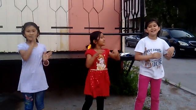 Трали-вали это нам не задавали смотреть онлайн