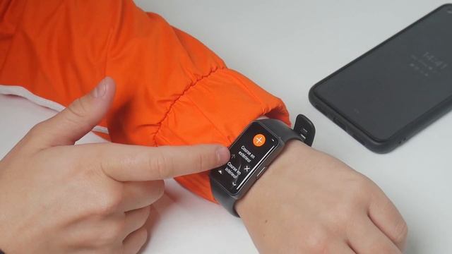 Huawei Band 6 : Le Bon compromis ? [TEST] смотреть онлайн