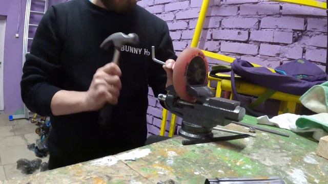 ТО трюкового самоката - подшипники. Поменяли в скейт парке «Bunny Hop». Сервисный центр в работе. смотреть онлайн