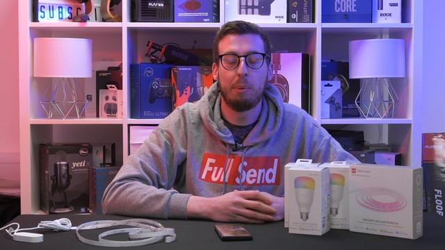 The BEST LED Bulbs?! Yeelight Smartbulbs & Strips - Unboxing, Setup & Overview! [4K] смотреть онлайн