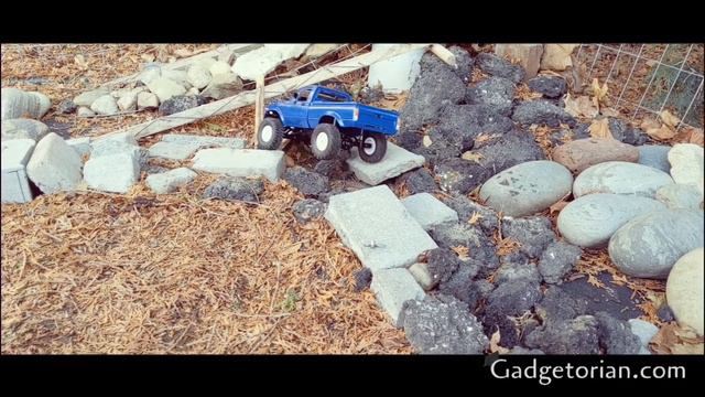 WPL C24 1/16 4WD RTR RC Crawler: Testing On Backyard Course смотреть онлайн