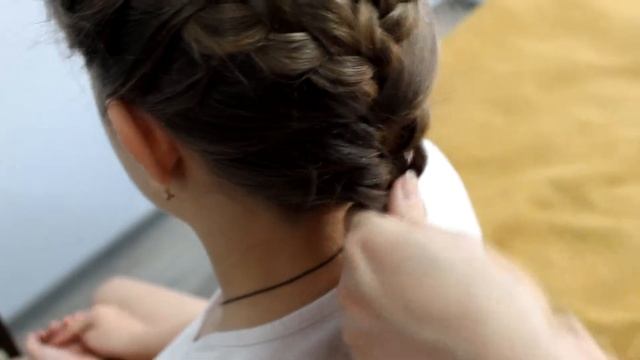 Как соединить две косы в одну смотреть онлайн