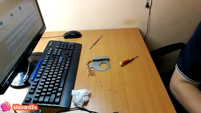 ?? Чистка ноутбука ASUS K50 / ? Как разобрать ноутбук самостоятельно? (Disassemble and Cleaning) смотреть онлайн
