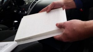 Замена салонного фильтра KIA Ceed 2011