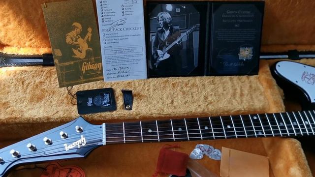 This Weeks Arrivals 5x Gibson Les Paul, Firebird & ES , Fender Stratocaster & Peavey Van Halen EVH смотреть онлайн