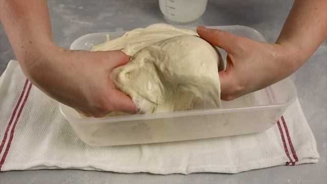 ЛЕНИВАЯ ЧИАБАТТА БЕЗ ЗАМЕСА! Самый простой рецепт Чиабатты - Как испечь Чиабатту Дома смотреть онлайн