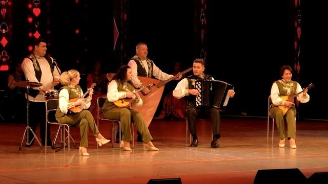Цыганочка - Ансамбль песни и танца "Мирас" смотреть онлайн
