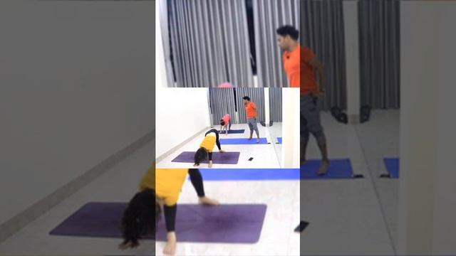 Mix Yoga Advanced Yoga Twist pose P-35 смотреть онлайн