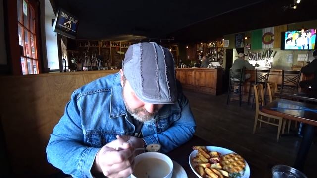 Муж вернулся. Отмечаем. Ирландский паб после баньки. смотреть онлайн