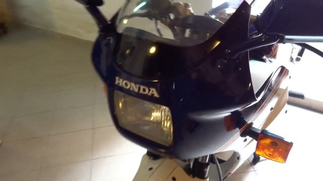 HONDA NS 125 RII (1988) PERFETTA смотреть онлайн