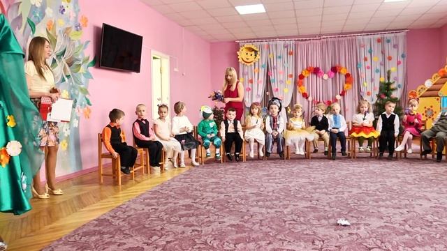 Свято Весни ДНЗ №22 Віночок 2017 смотреть онлайн