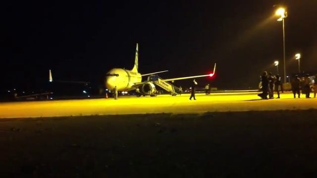 Gazipasa Airport, First Dutch Commercial Airliner (Transavia) landing Turkeys paradise Gazipasa смотреть онлайн