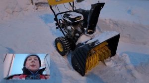 7 декабря 2022 г. На работе. Снегоуборщик Huter 8100.