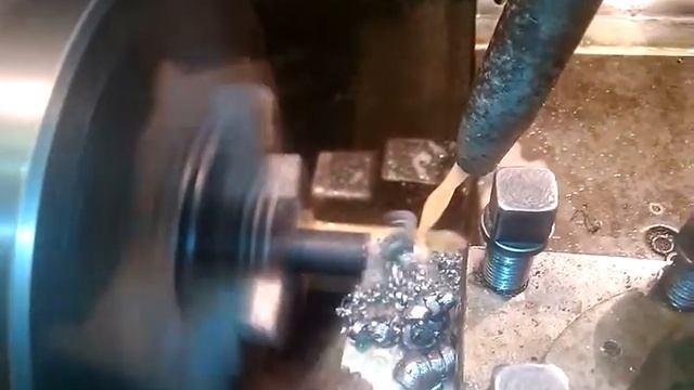 Точим сферу за один врез на токарном станке. смотреть онлайн
