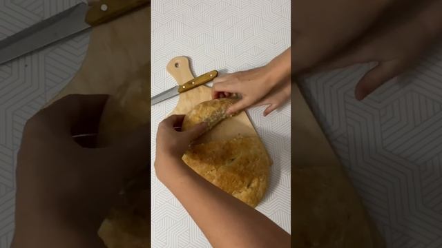 Решили впервые испечь свой хлебушек, девочкам очень понравилось :) #дети #хлеб #доченька #вкусно смотреть онлайн