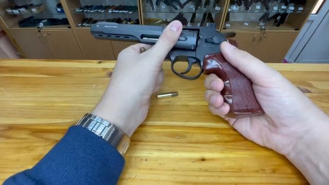 Пневматический пистолет Borner Super Sport 702 смотреть онлайн
