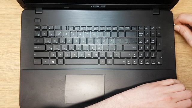 Asus X751L Disassemble to replace battery and hard drive and clean cooling system смотреть онлайн