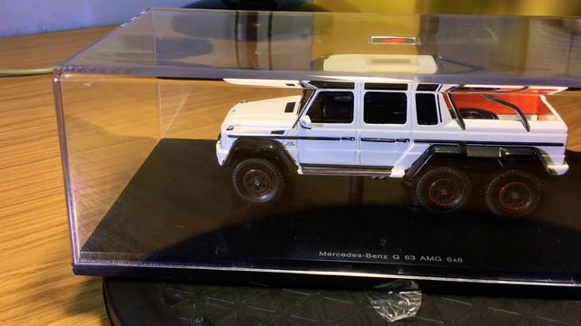 Spark Models | Mercedes Benz G-63 AMG 6x6 | In Depth Review 1/43 Series смотреть онлайн